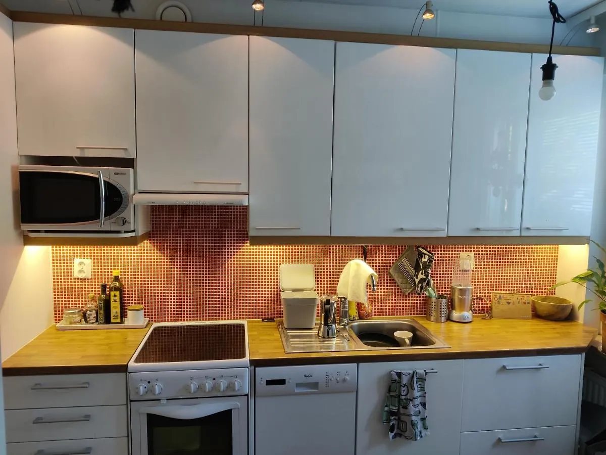 Cozy Apartment In Downtown Helsinki Campeggio